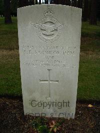 Brookwood Military Cemetery - Farmiloe, Robert Bryce