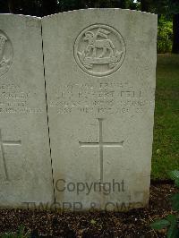 Brookwood Military Cemetery - Fell, Leo Robert