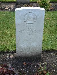 Brookwood Military Cemetery - Ferns, J