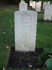 Brookwood Military Cemetery - Foss, Pierre William