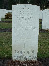 Brookwood Military Cemetery - Geldart, Lewis Robert