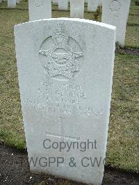 Brookwood Military Cemetery - George, Andrew Lorne