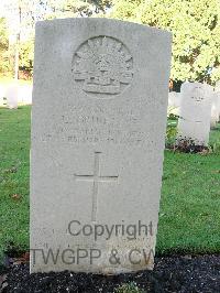 Brookwood Military Cemetery - Griffiths, Leonard