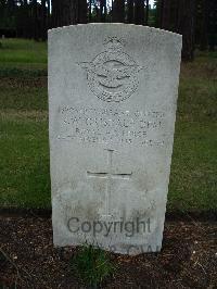 Brookwood Military Cemetery - Grisdale, Kenneth Wilson