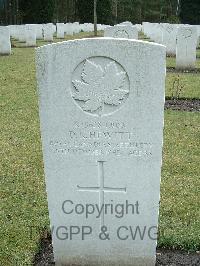 Brookwood Military Cemetery - Hewitt, Desmond Kerr