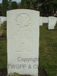 Brookwood Military Cemetery - Higgins, D F