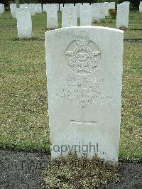 Brookwood Military Cemetery - Higgins, Gerald Frederick