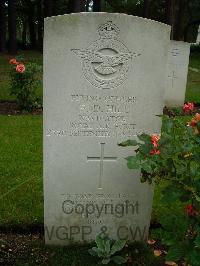 Brookwood Military Cemetery - Hill, Frank David