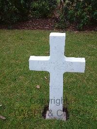 Brookwood Military Cemetery - Holt, Esther