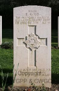 Minturno War Cemetery - Job, Frederick James