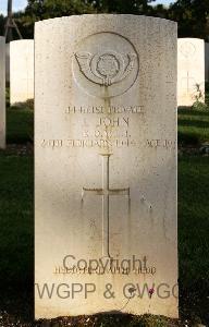 Minturno War Cemetery - John, Lemuel