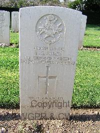 Minturno War Cemetery - Jones, Edward Glyndwr