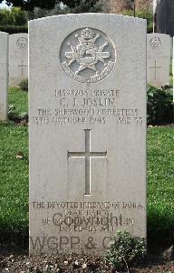 Minturno War Cemetery - Joslin, Cecil John