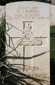 Minturno War Cemetery - Kemble, Walter John