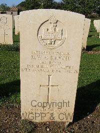 Minturno War Cemetery - Knight, Denis Walter Charles