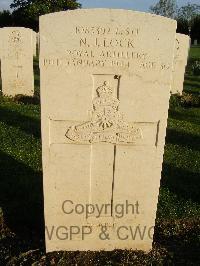 Minturno War Cemetery - Lock, Norman Jack