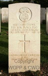 Minturno War Cemetery - MacInnes, Ian Dashwood