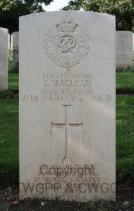 Minturno War Cemetery - MacLean, John