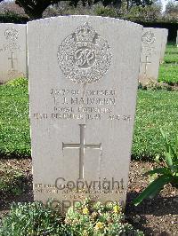 Minturno War Cemetery - Maddern, Thomas James