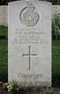 Minturno War Cemetery - Matthews, Frederick Gordon