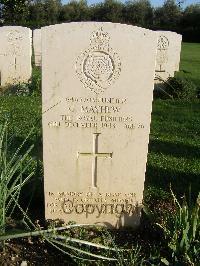 Minturno War Cemetery - Mayhew, Gordon