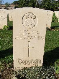 Minturno War Cemetery - McCutcheon, John