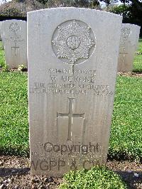 Minturno War Cemetery - McKone, William