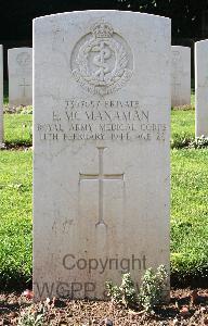 Minturno War Cemetery - McManaman, Edward