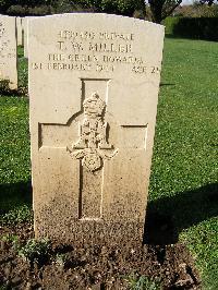 Minturno War Cemetery - Miller, Thomas Ward