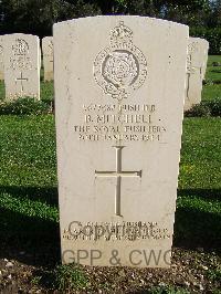 Minturno War Cemetery - Mitchell, Benjamin