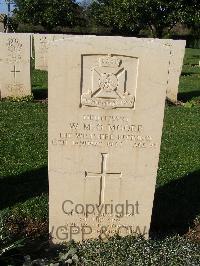 Minturno War Cemetery - Moore, Walter Mark Owen