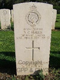 Minturno War Cemetery - Morris, David Closs