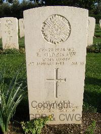 Minturno War Cemetery - Oldershaw, Edward