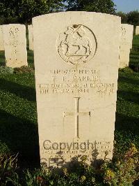 Minturno War Cemetery - Parker, Frederick Edward