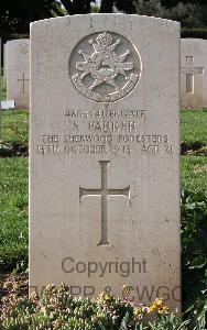 Minturno War Cemetery - Parker, Sidney