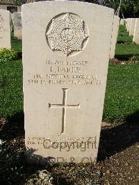 Minturno War Cemetery - Parry, Lloyd