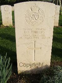 Minturno War Cemetery - Phillips, David Gow