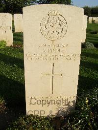 Minturno War Cemetery - Pinder, Alan