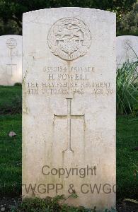 Minturno War Cemetery - Powell, Henry