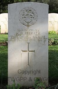 Minturno War Cemetery - Redpath, Horace Donald