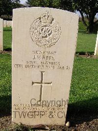 Minturno War Cemetery - Rees, Joseph Vernon