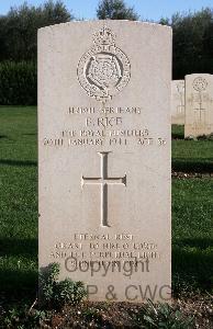 Minturno War Cemetery - Rice, Edward