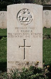 Minturno War Cemetery - Riddick, Albert