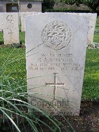 Minturno War Cemetery - Robinson, George Albert