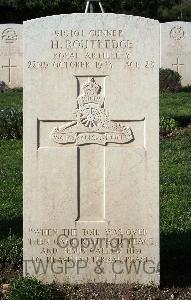 Minturno War Cemetery - Routledge, Herbert