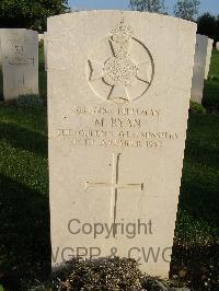 Minturno War Cemetery - Ryan, Michael