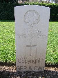 Minturno War Cemetery - Schriver, Irvine Lloyd