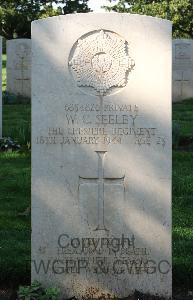 Minturno War Cemetery - Seeley, William Christopher