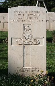 Minturno War Cemetery - Seward, Frederick William Thomas