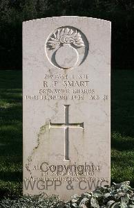 Minturno War Cemetery - Smart, Robert Patrick